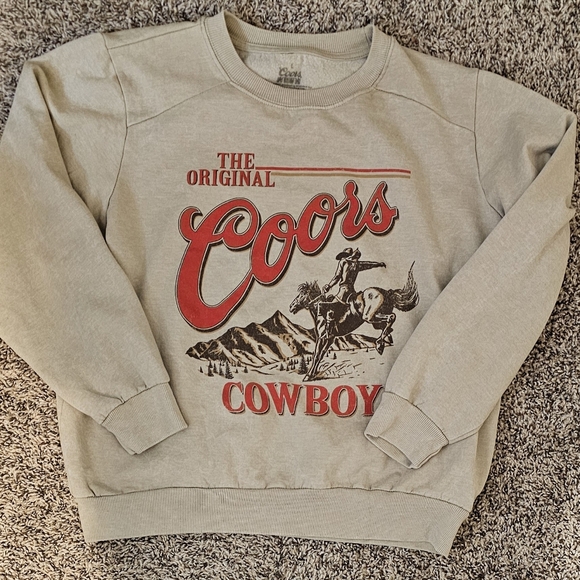 Buckle Tops - The Buckle